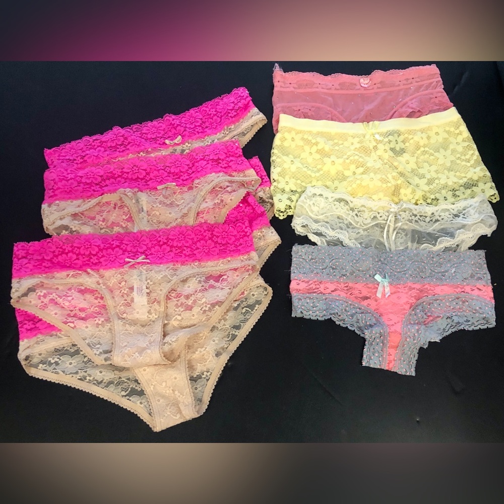 10 pr of panties